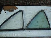 Задние треугольные стёкла на Мерседес 123 седан